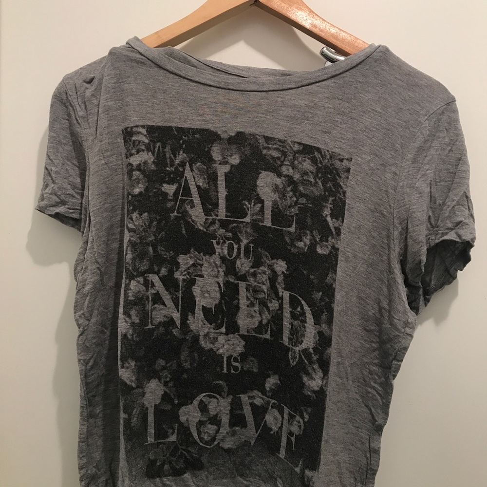 Gray t-shirt from American Eagle